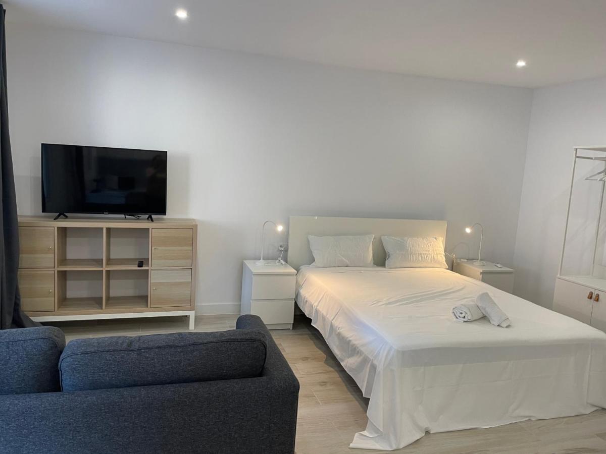อปาร์ตาเมนโตส บาร์เซโลนา - อิเบเรีย Apartment ภายนอก รูปภาพ