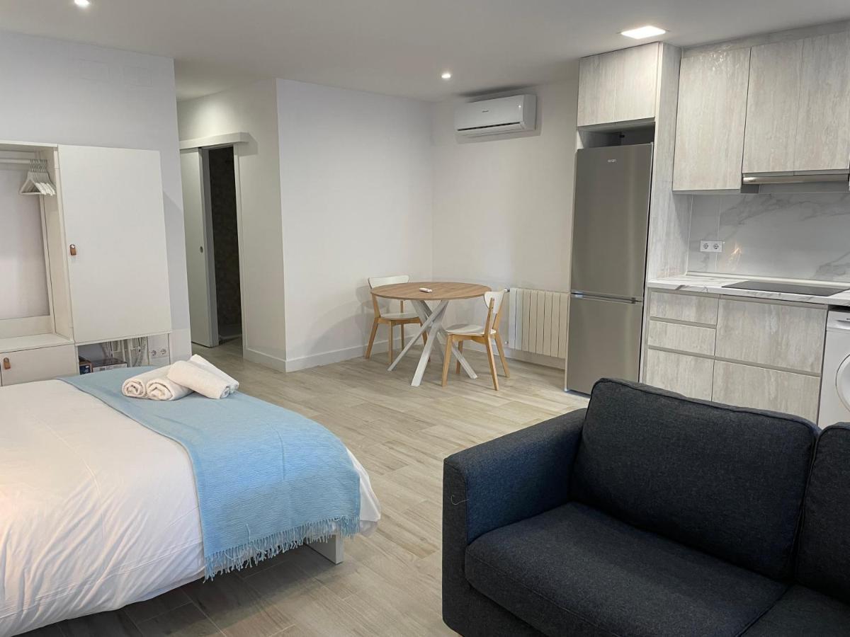 อปาร์ตาเมนโตส บาร์เซโลนา - อิเบเรีย Apartment ภายนอก รูปภาพ