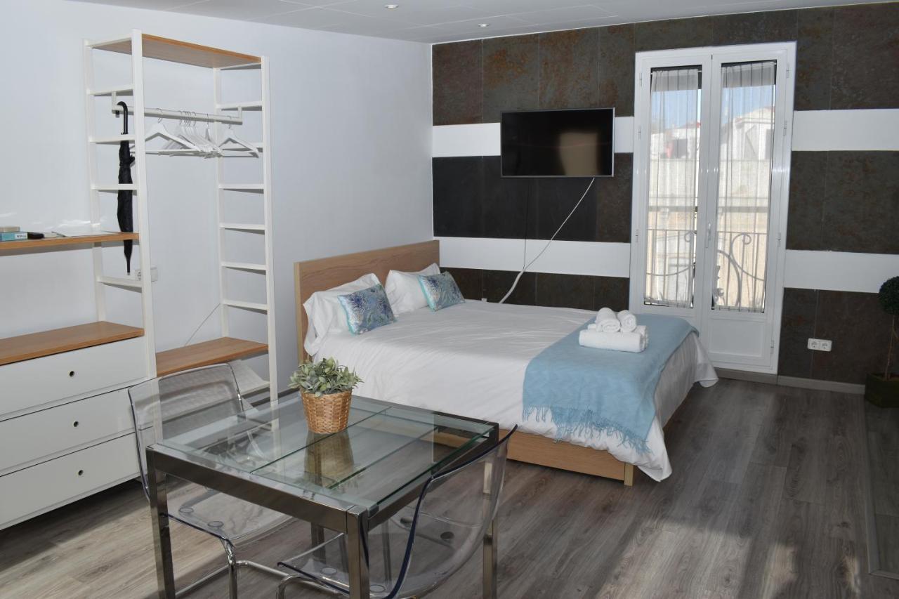 อปาร์ตาเมนโตส บาร์เซโลนา - อิเบเรีย Apartment ภายนอก รูปภาพ