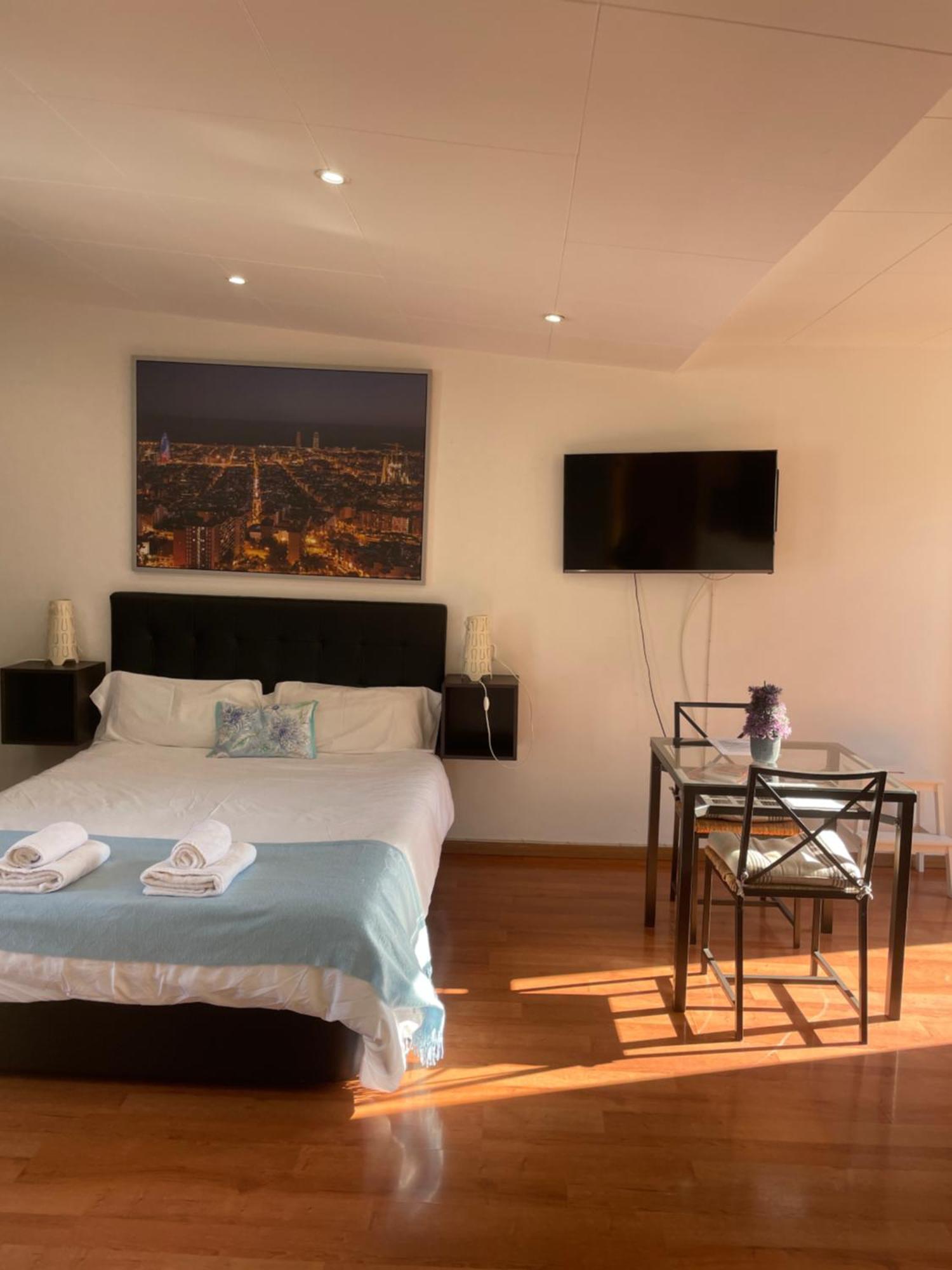 อปาร์ตาเมนโตส บาร์เซโลนา - อิเบเรีย Apartment ภายนอก รูปภาพ