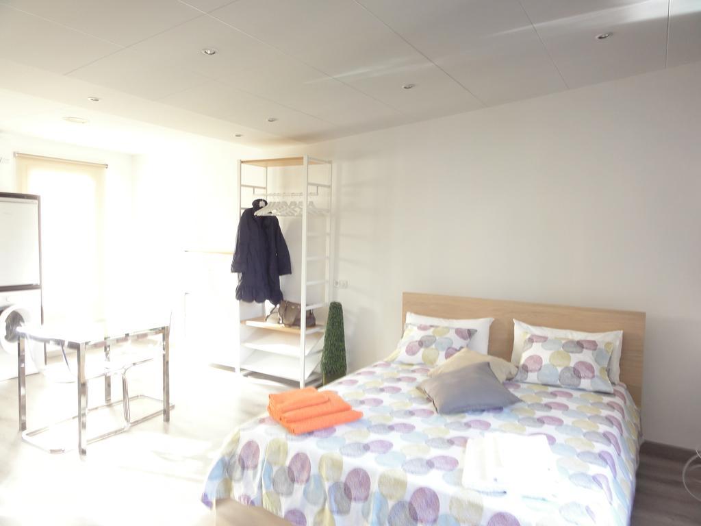 อปาร์ตาเมนโตส บาร์เซโลนา - อิเบเรีย Apartment ภายนอก รูปภาพ